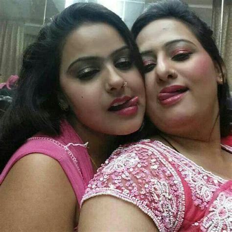 desi anti chut|Desi Aunty Chudai Porn Videos